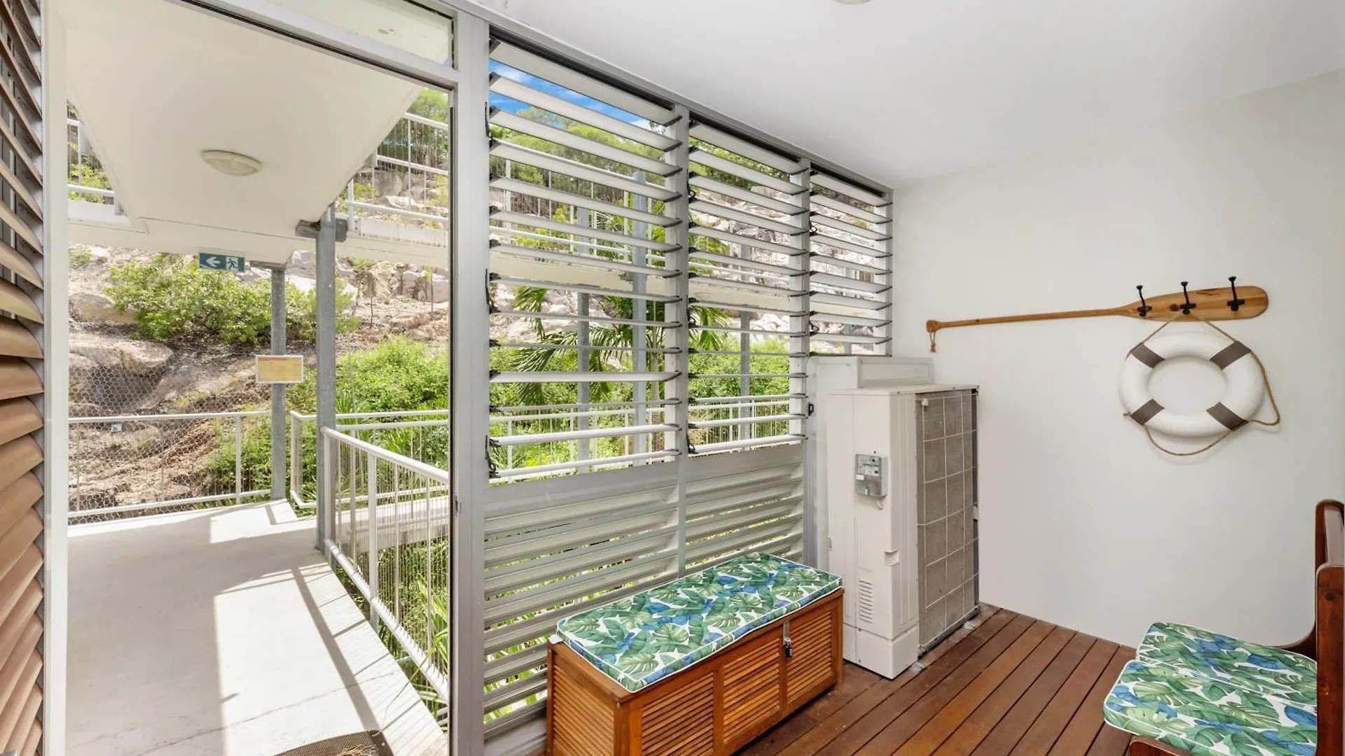 Holiday home Tropical Retreat - 1406 Apartment Nelly Bay Australia